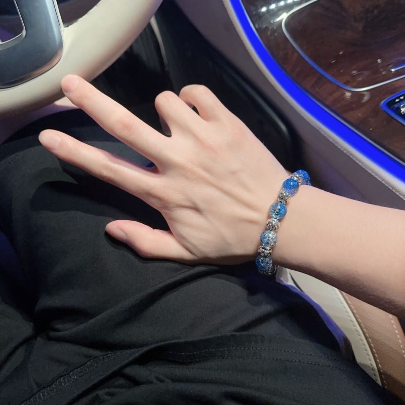 chr1st1an D10r bracelets